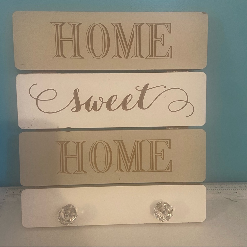 💥5/$25 Rustic home sweet home sign with knobs for hanging